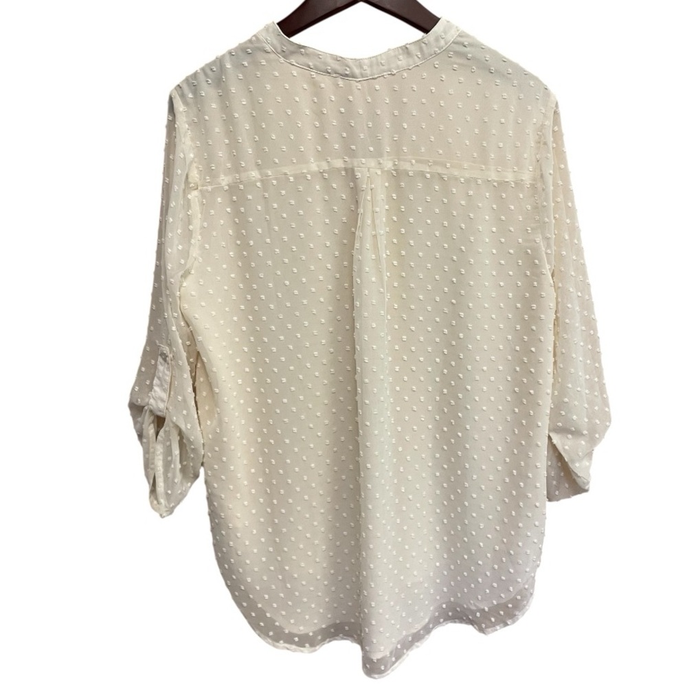 Lush Warren Clip Dot Blouse Off-White XL – From Stitch Fix - Picture 2 of 7